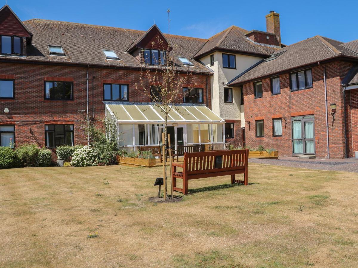 Villa Flat 33 - Marine Court Littlehampton Exterior foto